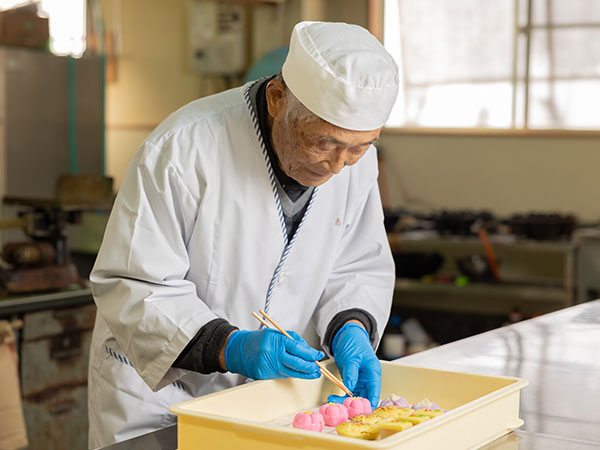 和菓子職人 あめや一郎